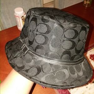 Coach hat